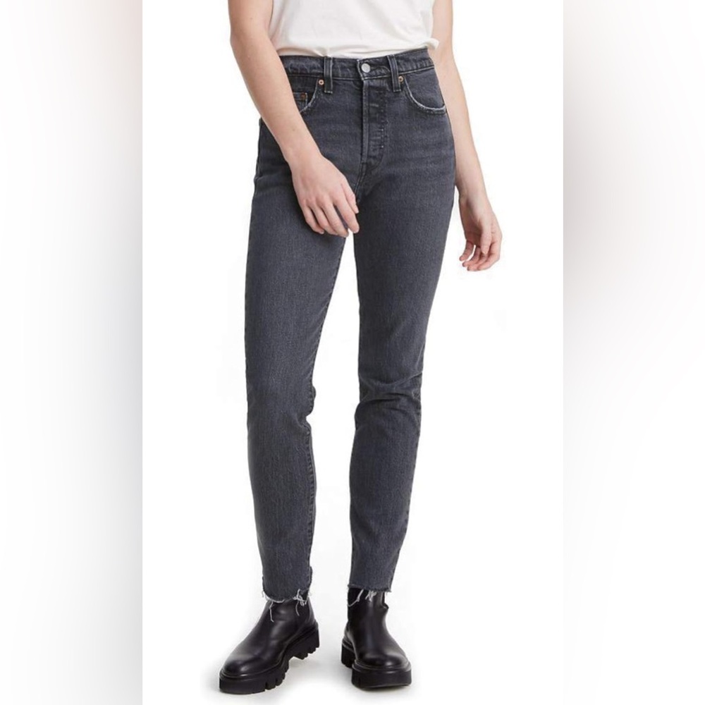 30W 28L Women's Levi’s 501 Skinny Gray Jeans Frayed Hem ankles